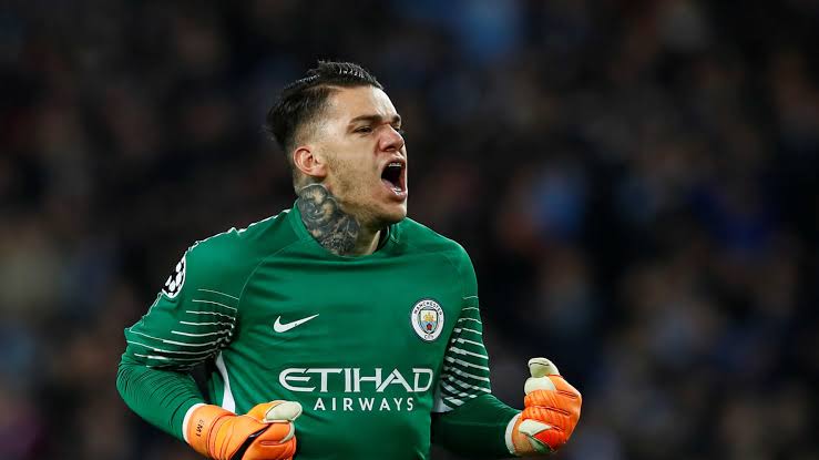 Ederson Moraes menegaskan rivalitas