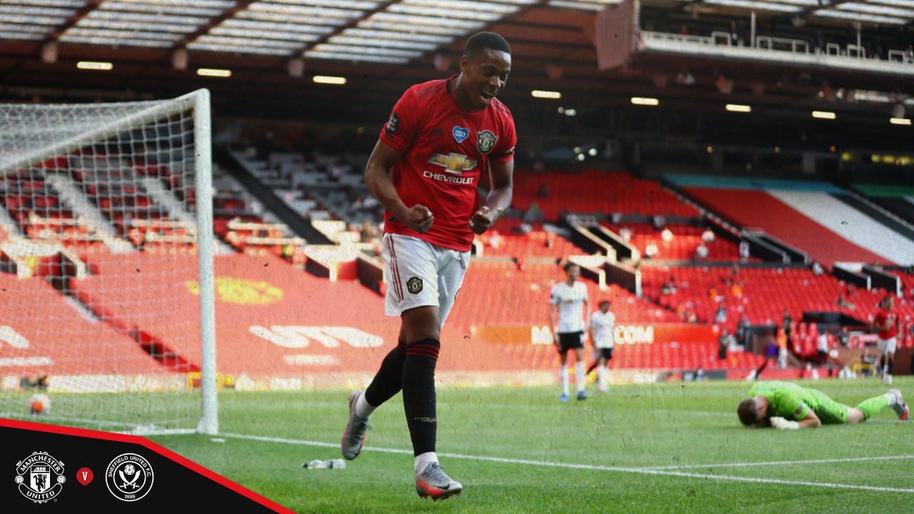 Superstar: Anthony Martial, Pahlawan Manchester United