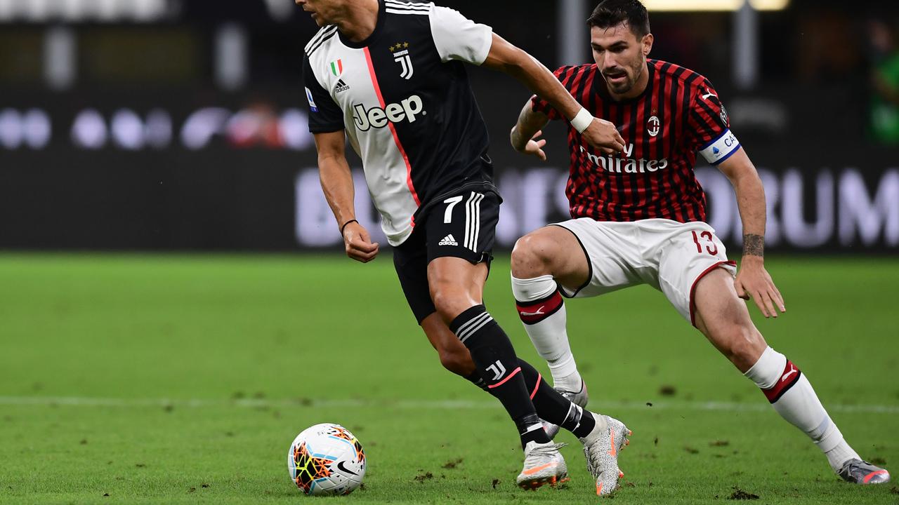 AC Milan Tampil Gemilang Pecundangi Juventus 4-2