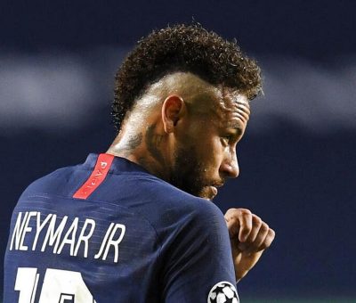 Neymar Pilih Bertahan di PSG, Lupakan Keinginan Balik ke Barcelona