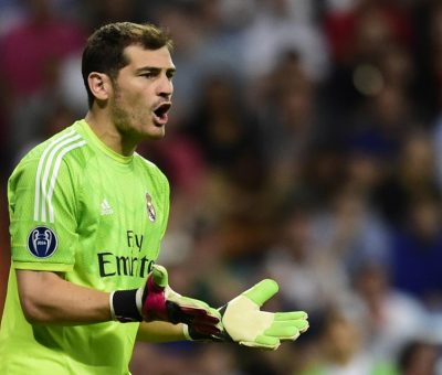 Iker Casillas Ungkap Pertengkaran dengan Mourinho di Real Madrid