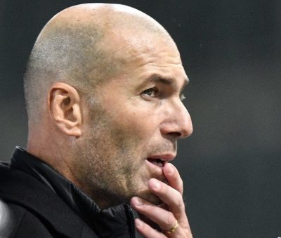 Real Madrid Konfirmasi Zinedine Zidane Positif COVID-19