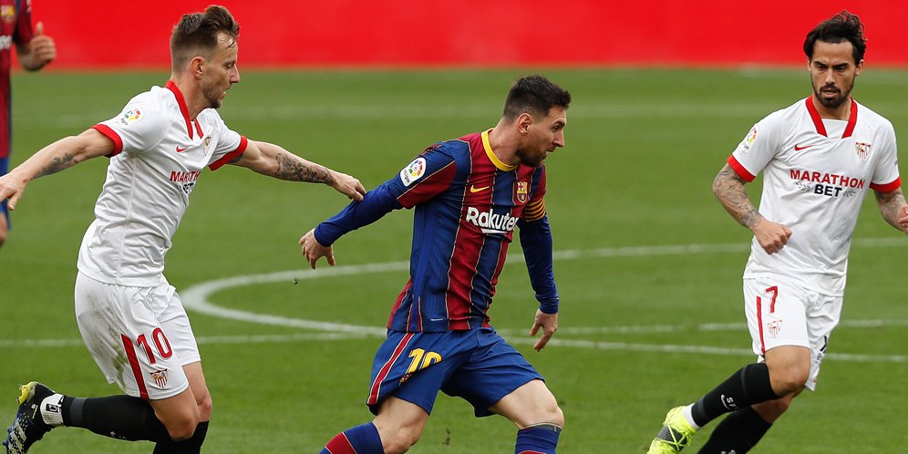 Kata Ivan Rakitic kepada Messi: Gak Punya Trofi Liga Europa Ya!